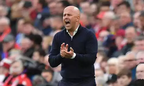 هل يشارك كودي جاكبو مع ليفربول أمام ولفرهامبتون؟