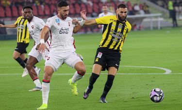 الاتحاد على بعد خطوة من التتويج والصراع على آسيا والهبوط يشتد