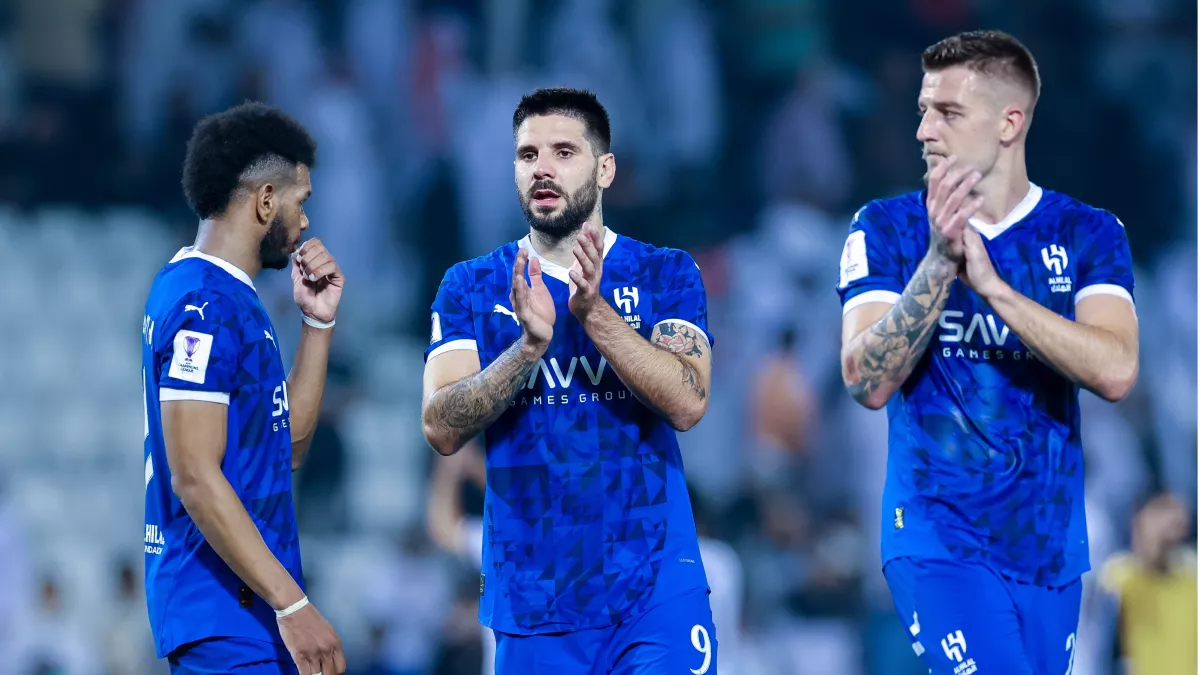 الهلال يُطلق زيه الجديد للموسم 2025-2026.. وإعلان هيرنانديز يلوح في الأفق