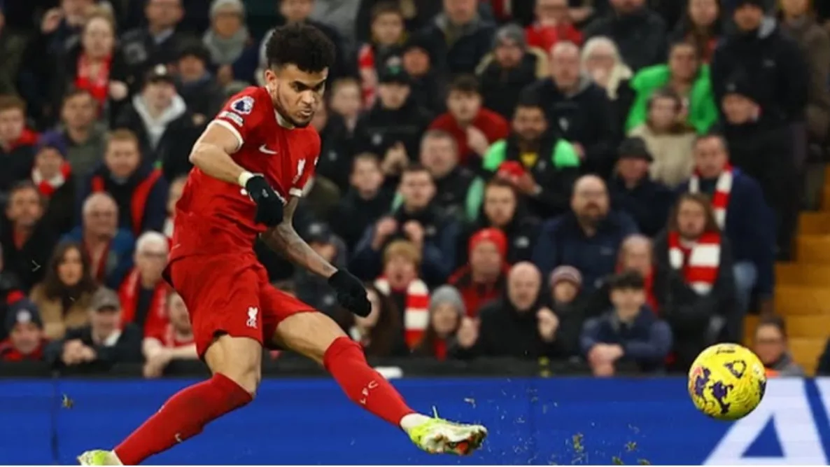 صفقة قياسية.. بايرن ميونخ يُنهي مفاوضات لويس دياز بــ75 مليون يورو