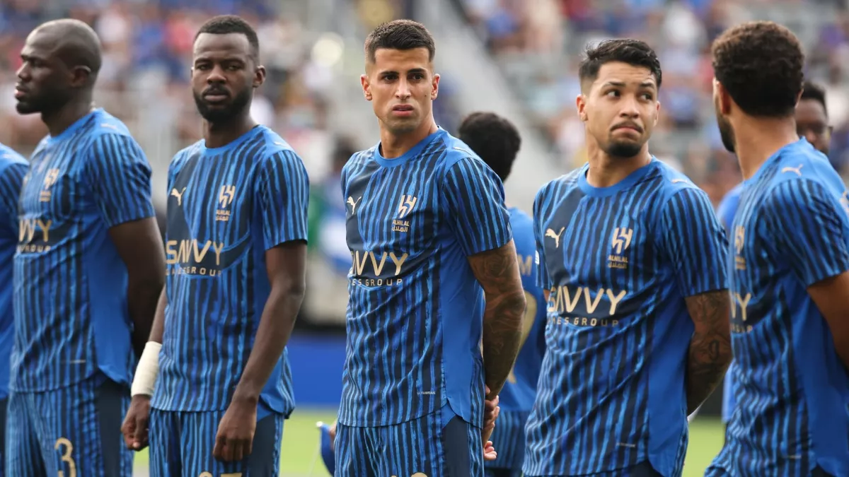 بعد انسحاب الهلال.. الجدل يتصاعد حول مصير كأس السوبر السعودي واللائحة تحت المجهر