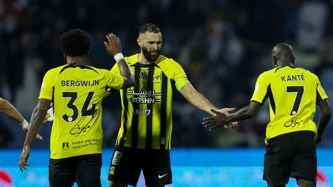 الهلال يخطو جادًا نحو ضم نغولو كانتي استعدادًا للمونديال الأندية