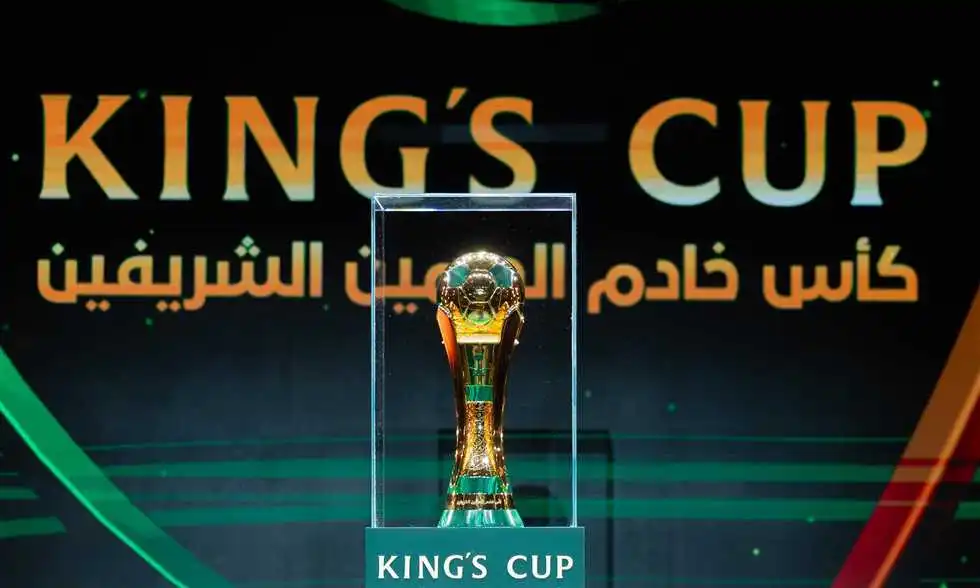 الاتحاد السعودي يعلن موعد نهائي كأس الملك بين الاتحاد والقادسية في جدة