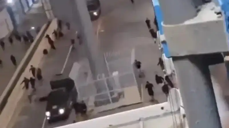 اشتباكات ودهس جماعي في طرابلس بعد مباراة الأهلي والسويحلي في الدوري الليبي
