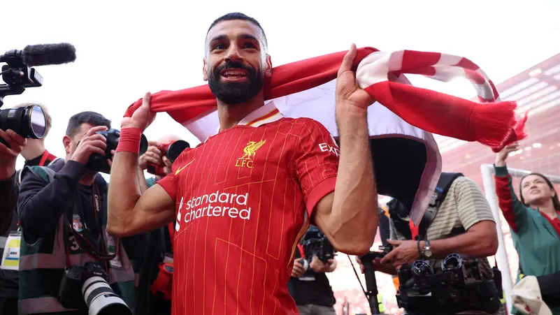 محمد صلاح يُتوّج بلقب أفضل لاعب في الدوري الإنجليزي بعد موسم أسطوري مع ليفربول