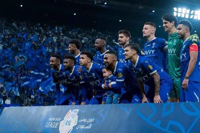 بعد التعادل مع الرياض في الجولة العشرين من دوري روشن السعودي، تقدم نادي الهلال بطلب عاجل للحصول على التسجيلات الصوتية للتحكيم. تابع تفاصيل البيان الرسمي للنادي وردود الفعل على القرارات المثيرة للجدل.