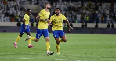 شهدت الجولة الـ 21 من الدوري السعودي مواجهة مثيرة بين النصر والاتفاق، حيث يسعى النصر لتعزيز مركزه الثالث، بينما يحلم الاتفاق بتحسين ترتيبه في جدول الدوري.