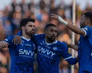 مواجهة قارية ساخنة.. الهلال يواجه غوانغجو الكوري في ذهاب ربع نهائي أبطال آسيا