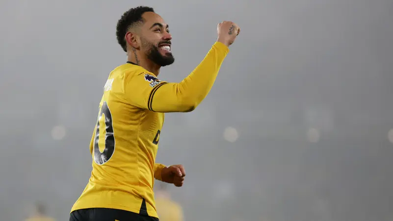 مانشستر يونايتد يُنهي أولى صفقاته بضم البرازيلي ماتيوس كونيا