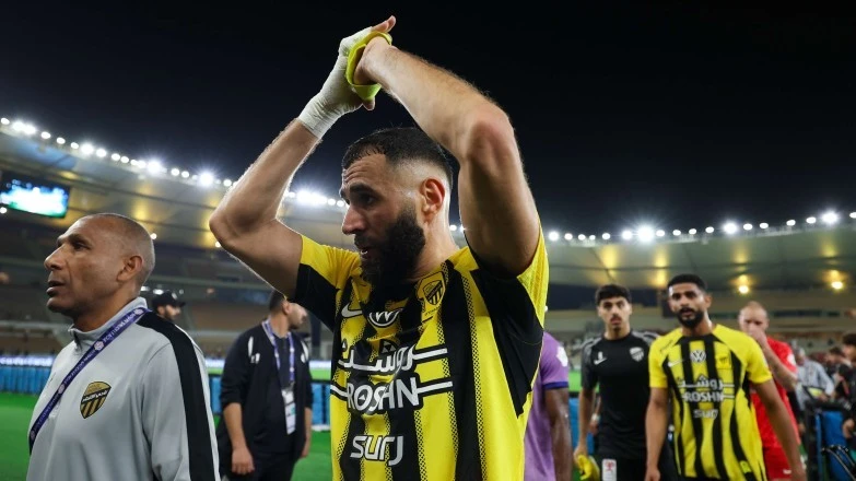 الاتحاد يتغلب على الرياض ويتصدر دوري روشن السعودي