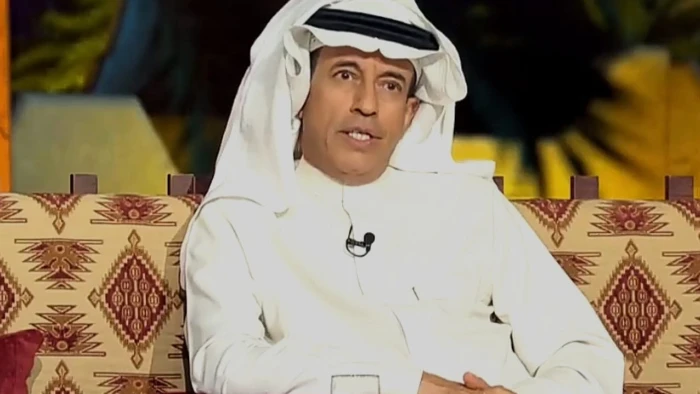 الناقد الزامل يوجه انتقادات لاذعة لإدارة النصر بعد قرار التحكيم المثير