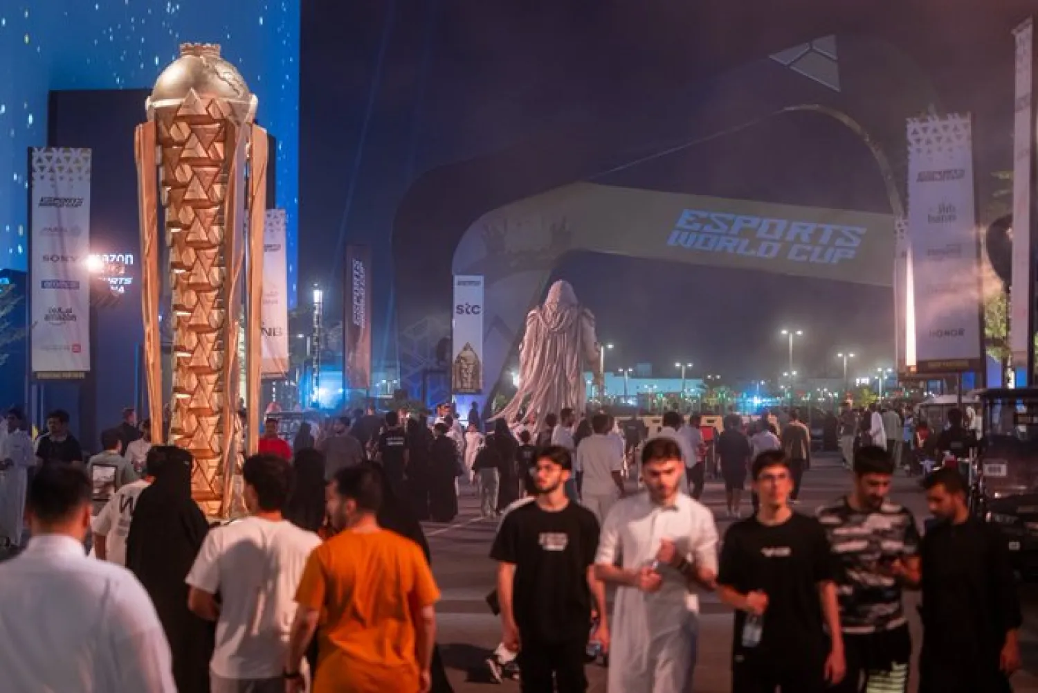 كأس العالم للرياضات الإلكترونية في الرياض: مهرجان رقمي يدمج الترفيه والثقافة والابتكار