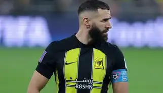 بنزيما يعود لتعزيز هجوم الاتحاد قبل مواجهة الفتح المصيرية