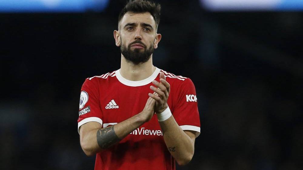 فرنانديز يرفض عرضاً تاريخياً من الهلال.. إصرار على البقاء في أوروبا