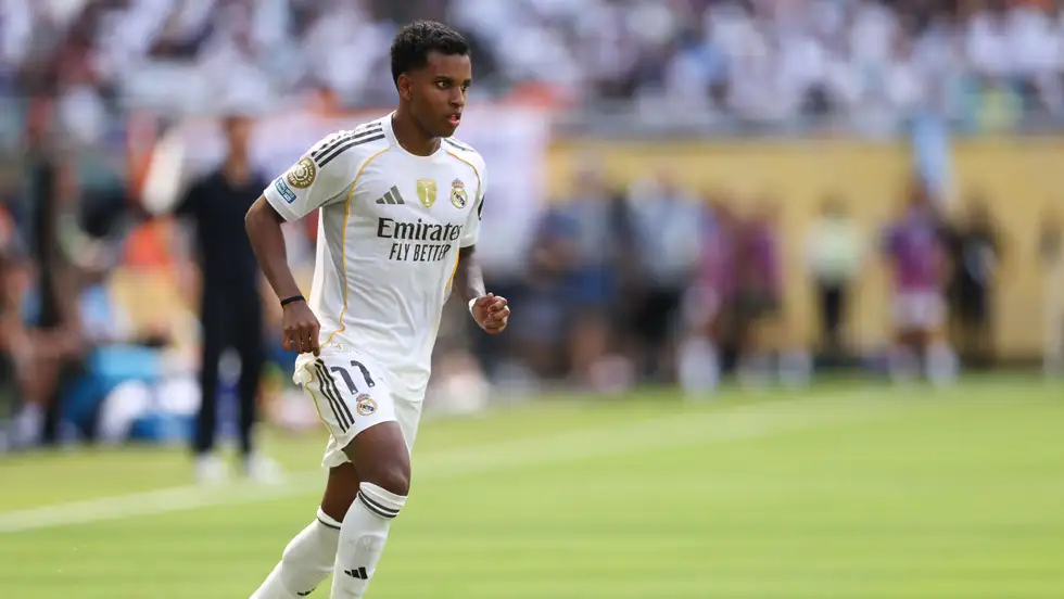 مانشستر سيتي يضع رودريجو نجم ريال مدريد في قائمة أهدافه الصيفية