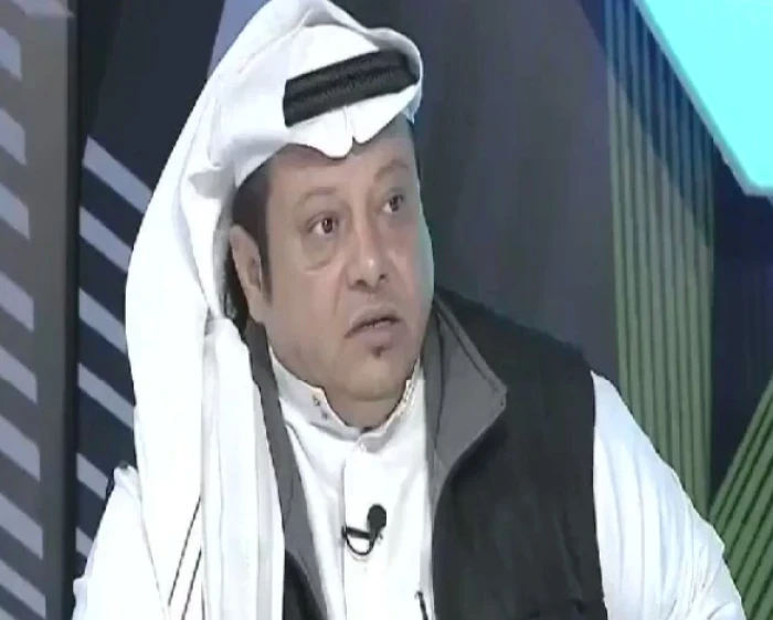 محمد أبو هداية يعلق على لقطة مثيرة للجدل من مباراة الهلال والاتحاد