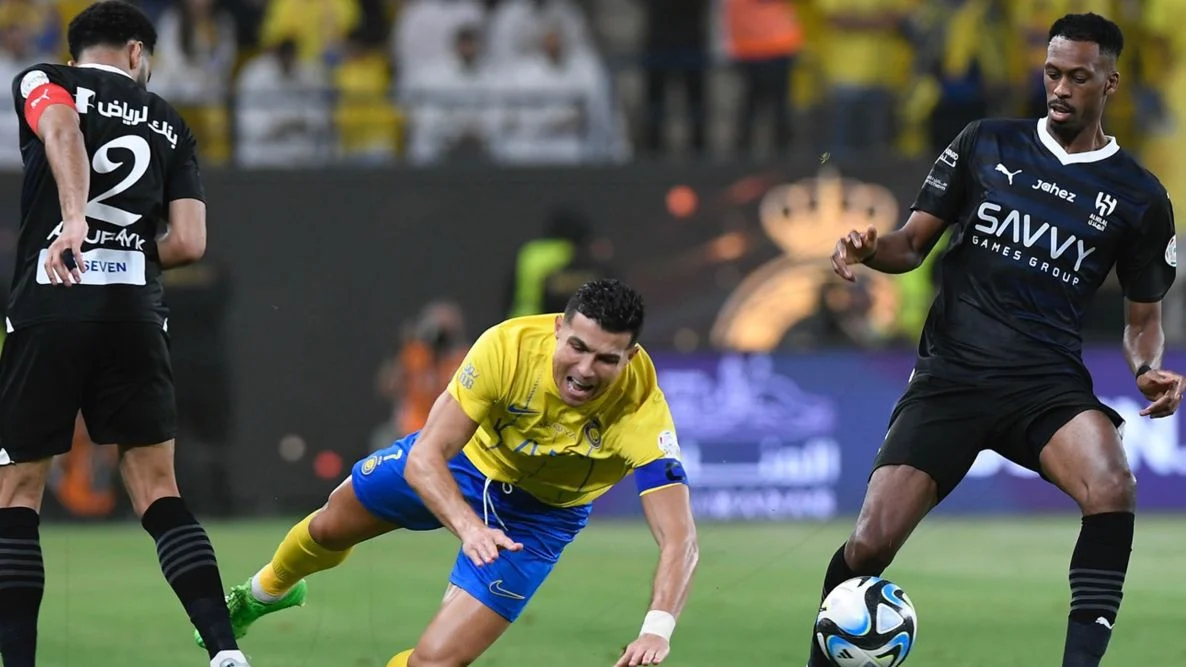 هزة انتقالية.. ليفربول يُعقّد خطط الهلال والنصر بصفقات دياز ونونيز