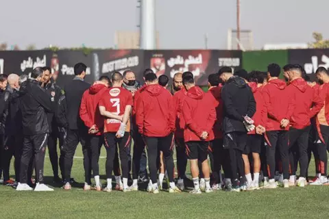 الخطيب يحفز لاعبي الأهلي في مران أخير قبل مواجهة صن داونز المصيرية