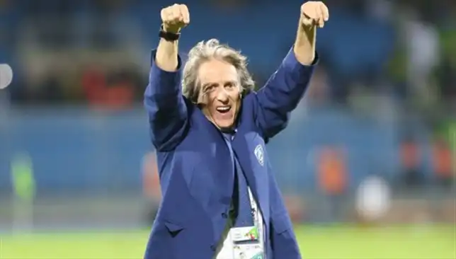 خيسوس يودع لاعبي الهلال رسميًا بعد إنهاء التعاقد