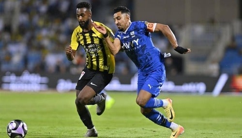 تشهد مباراة الاتحاد والهلال في دوري روشن السعودي مواجهة مصيرية لتحديد ملامح المنافسة على اللقب. تعرف على تفاصيل المواجهة وأبرز اللاعبين المؤثرين في هذا اللقاء الكبير.