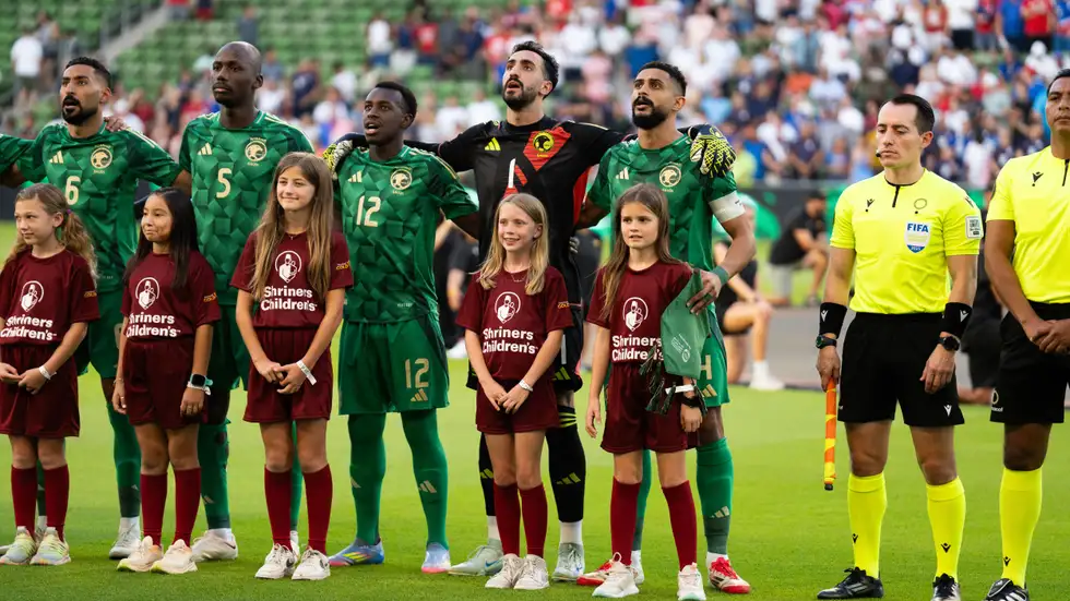 الحمدان يقود الأخضر للانتصار على مقدونيا في تحضيرات ملحق كأس العالم