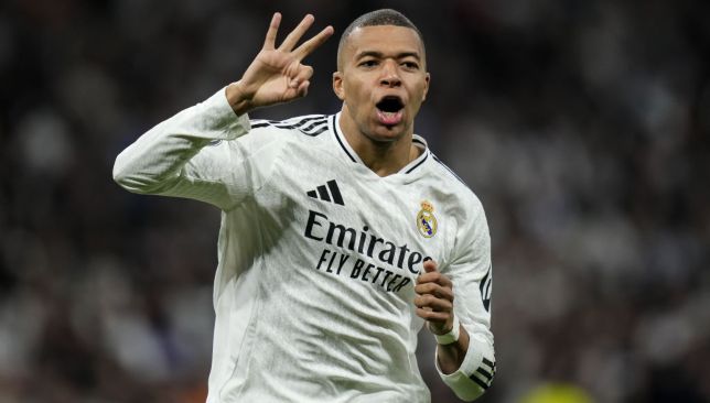 مبابي يخطف الأضواء في الكلاسيكو.. ريال مدريد يتغلب على برشلونة بثنائية نجمه