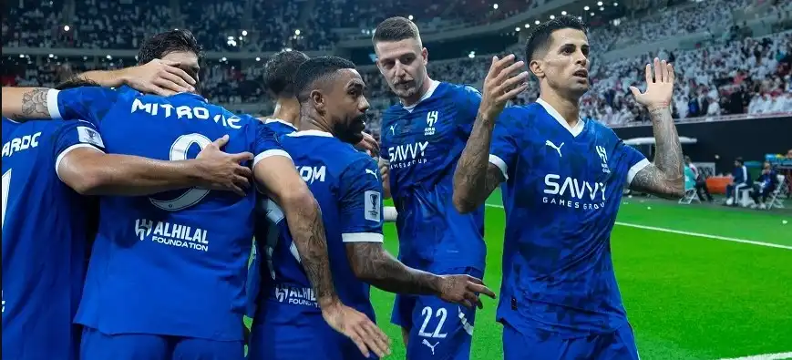 الهلال يكتسح غوانغجو بثلاثية في انطلاق ربع نهائي دوري أبطال آسيا