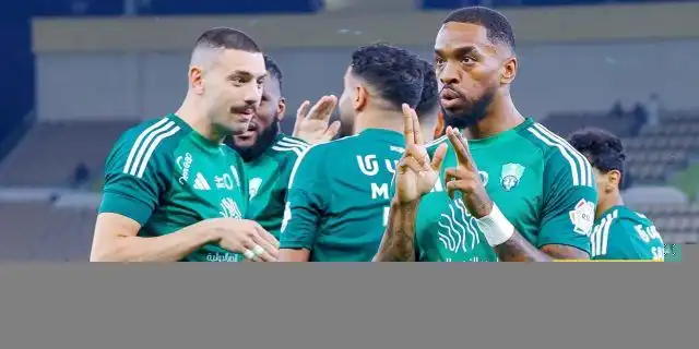 غياب وحيد يُضعف صفوف الأهلي قبل مواجهة الهلال الحاسمة في آسيا
