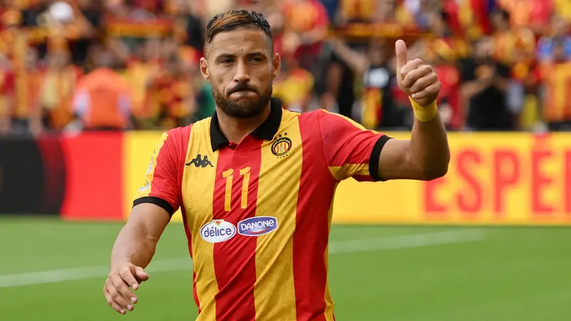 لاعب الترجي التونسي يوسف بلايلي يواجه محاكمة عاجلة في فرنسا بعد شجار على متن الطائرة