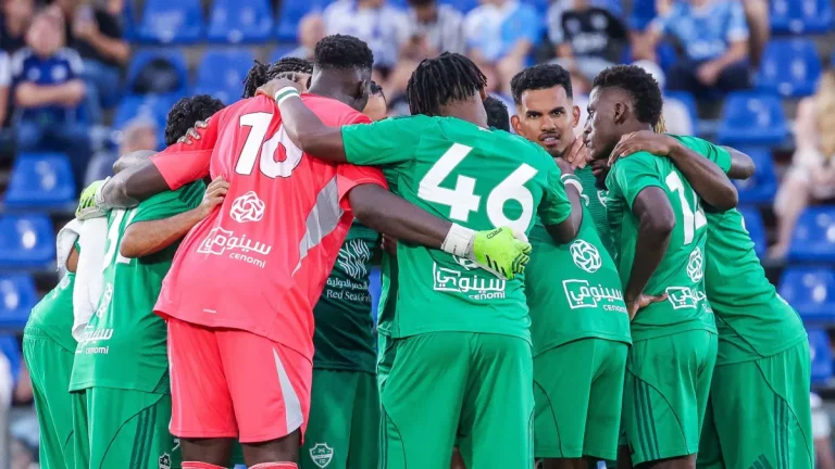انطلاق دوري روشن 2025-2026: الأهلي يواجه نيوم والهلال في ديربي الرياض ضمن الجولة الأولى