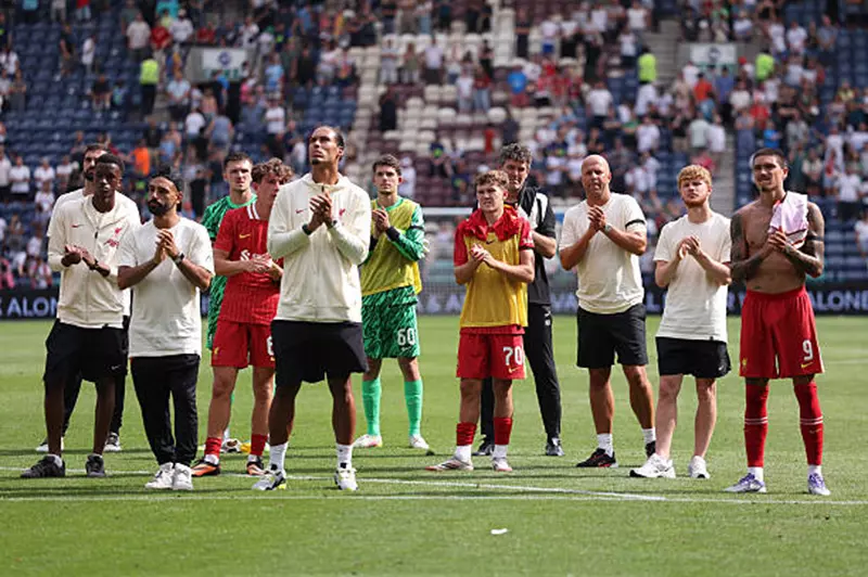 ليفربول يتغلب على بريستون في مباراة مؤثرة لتكريم ديوغو جوتا ويستعد لمواجهة ميلان