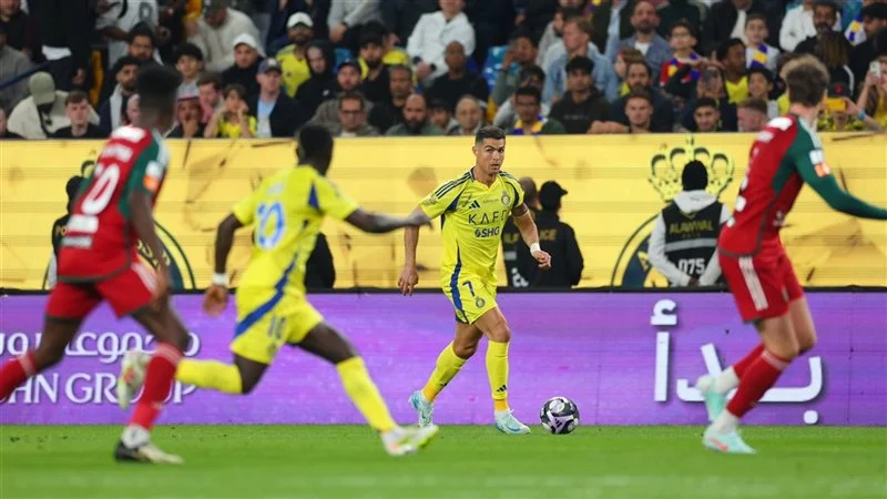 مواجهة نارية بين النصر والعروبة في الدوري السعودي: الموعد والقنوات الناقلة