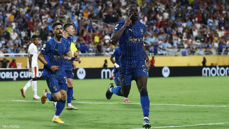 الهلال يحقق إنجازاً تاريخياً ومكافآت مالية قياسية في مونديال الأندية