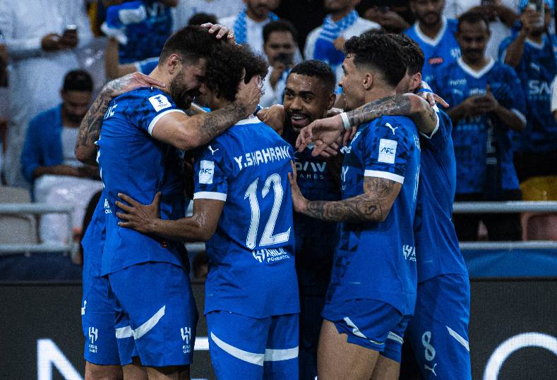 زلزال في الهلال.. جيسوس على حافة الإقالة بعد الإخفاق الآسيوي