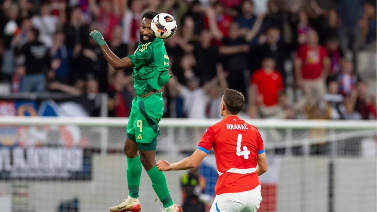 المنتخب السعودي يخسر بصعوبة أمام التشيك في الاختبار الودي الثاني