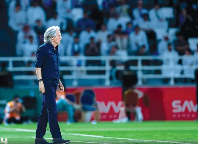 جيسوس يمنح لاعبي الهلال راحة استراتيجية قبل مواجهة نصف نهائي دوري الأبطال